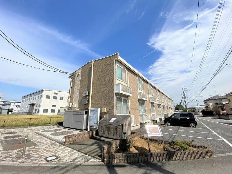 Main exterior of leopalace Dream