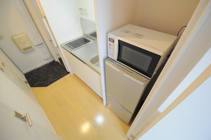 Room image 10