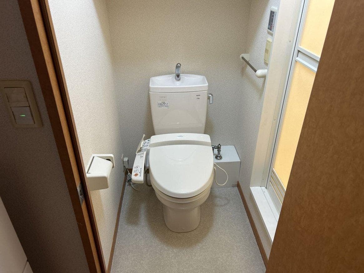 Room image 9