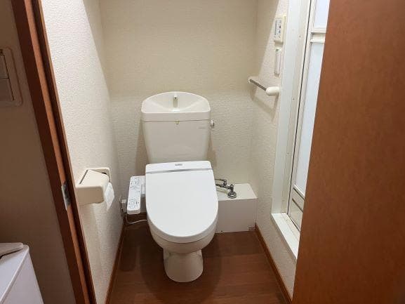 Room image 9