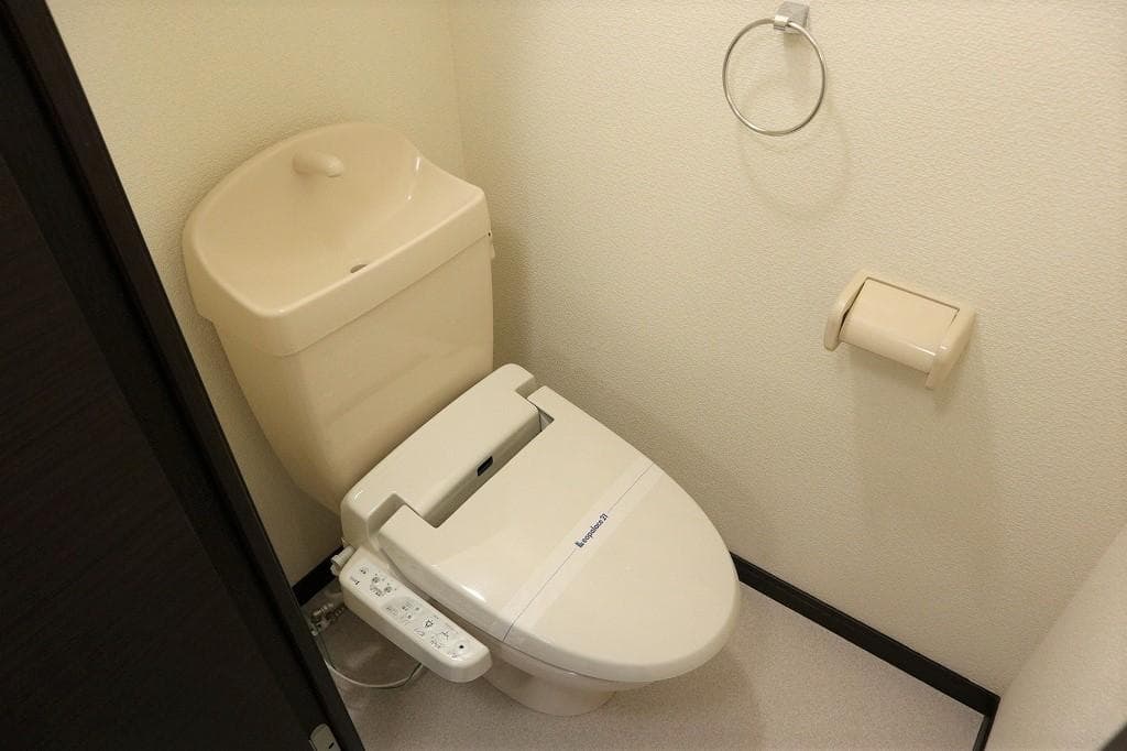 Room image 14