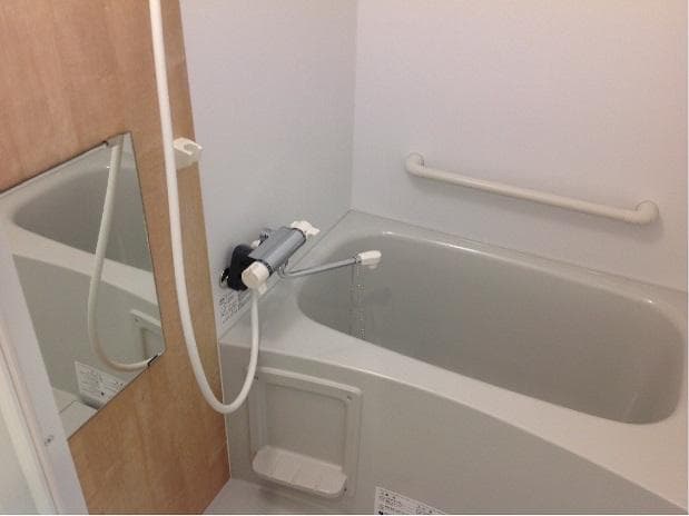 Room image 8