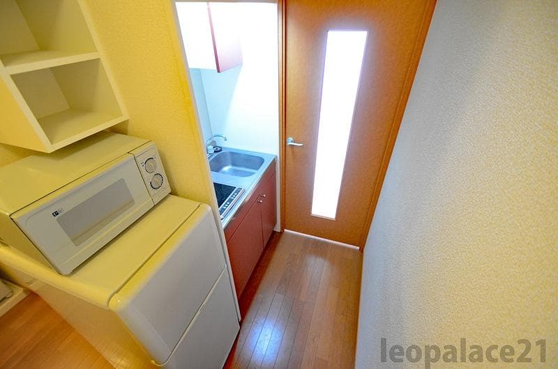 Room image 10