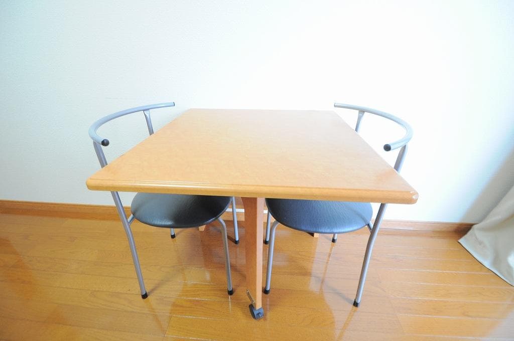 Room image 10