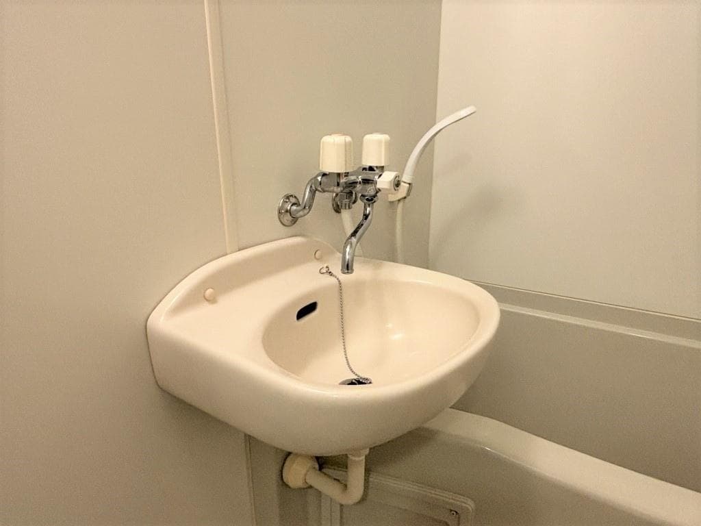 Room image 10