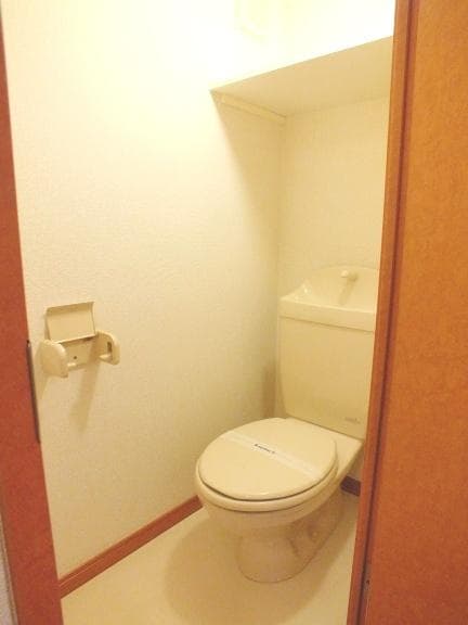 Room image 13