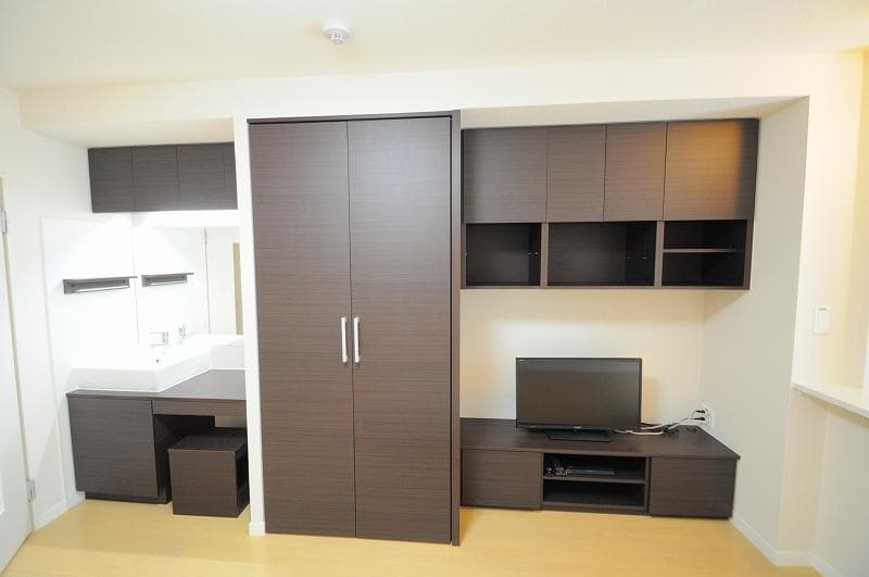 Room image 10