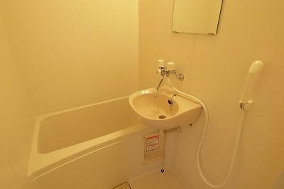 Room image 11
