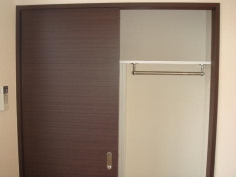 Room image 16
