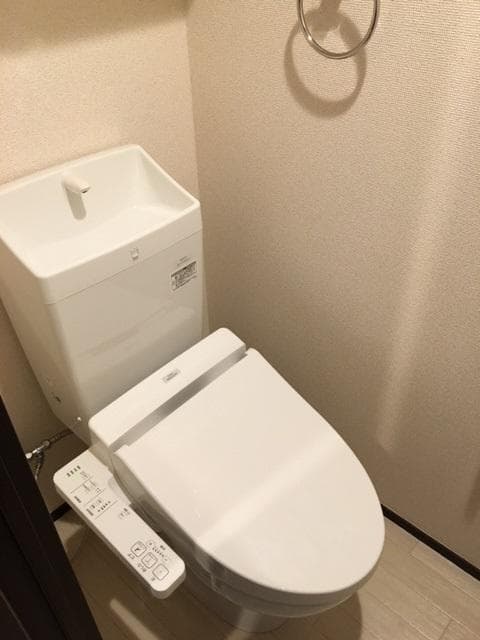Room image 11