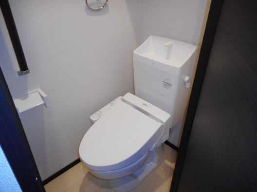 Room image 10