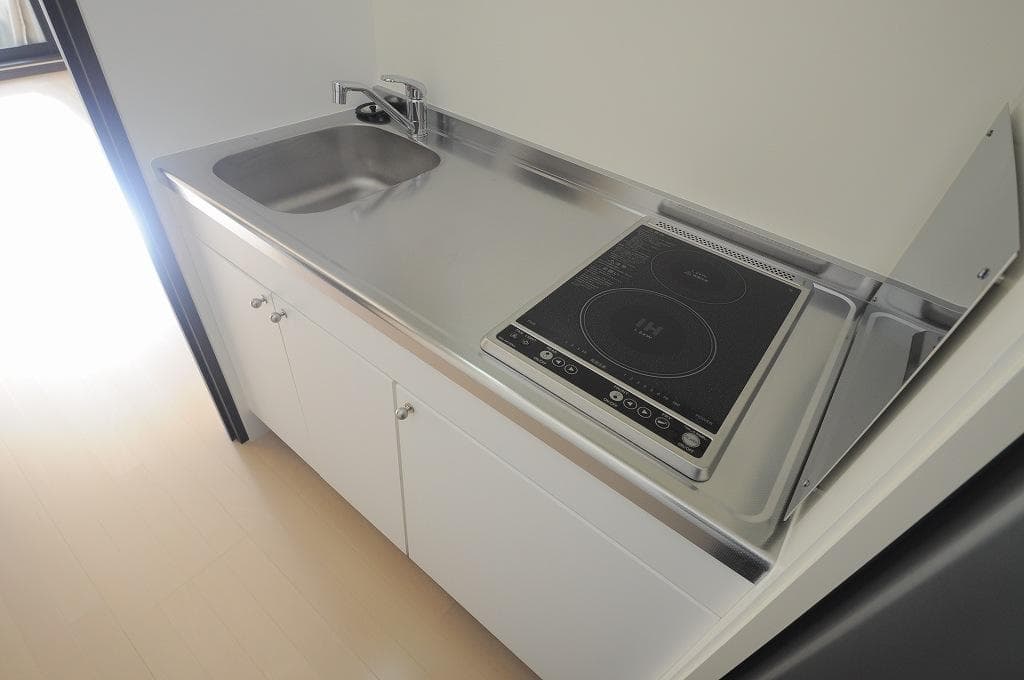 Room image 8