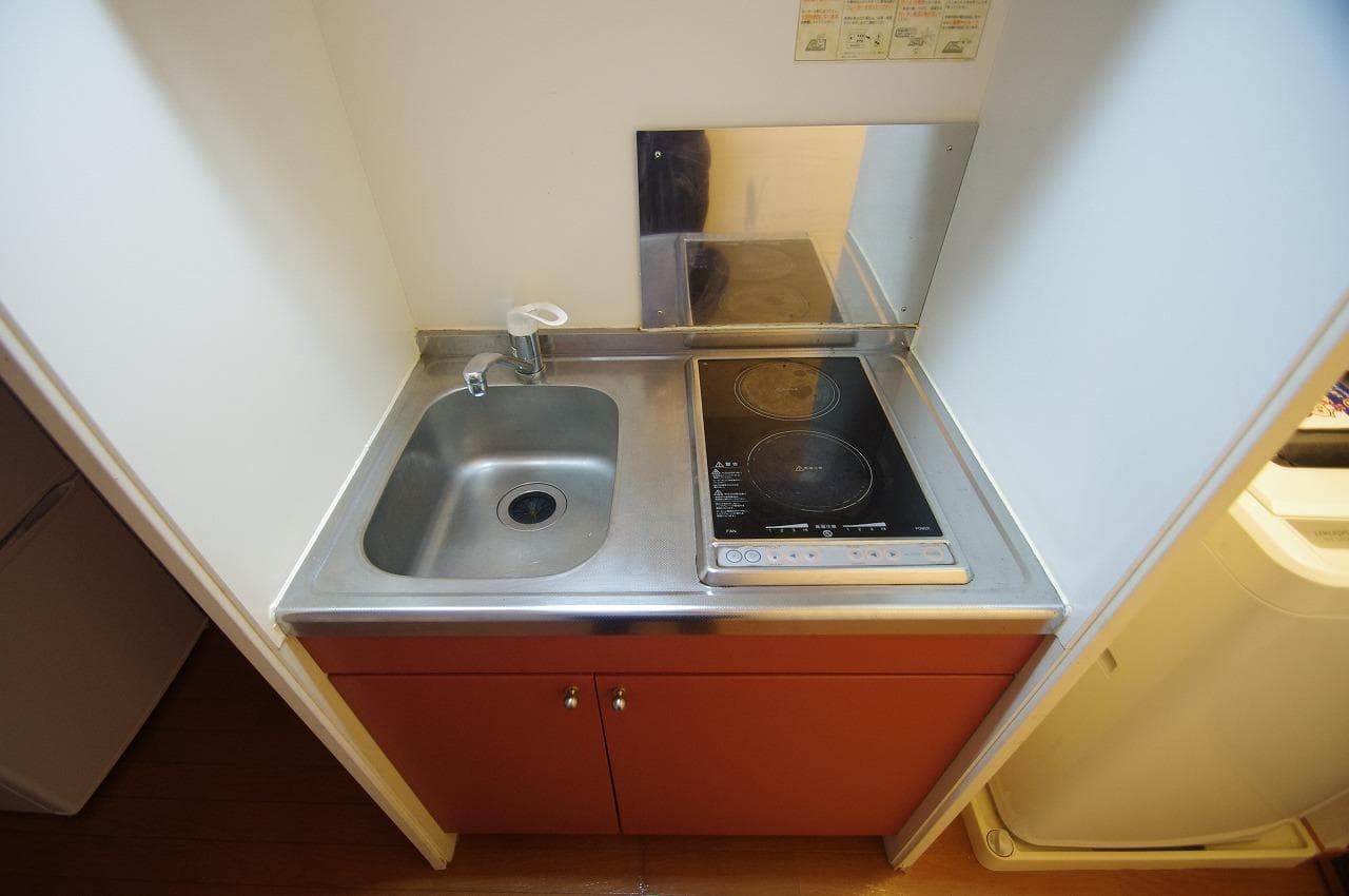 Room image 13