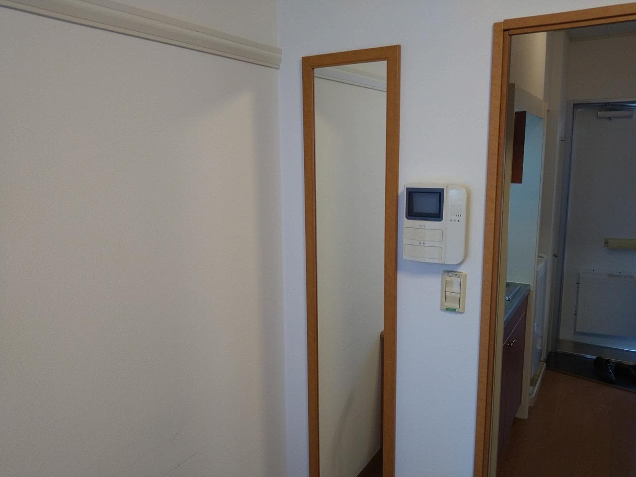 Room image 16