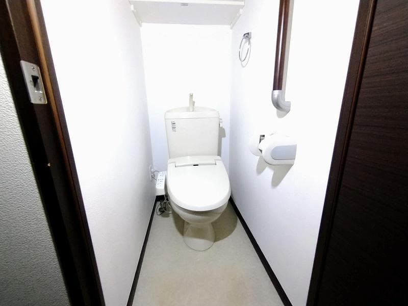 Room image 13