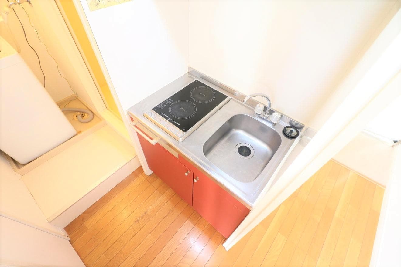 Room image 9