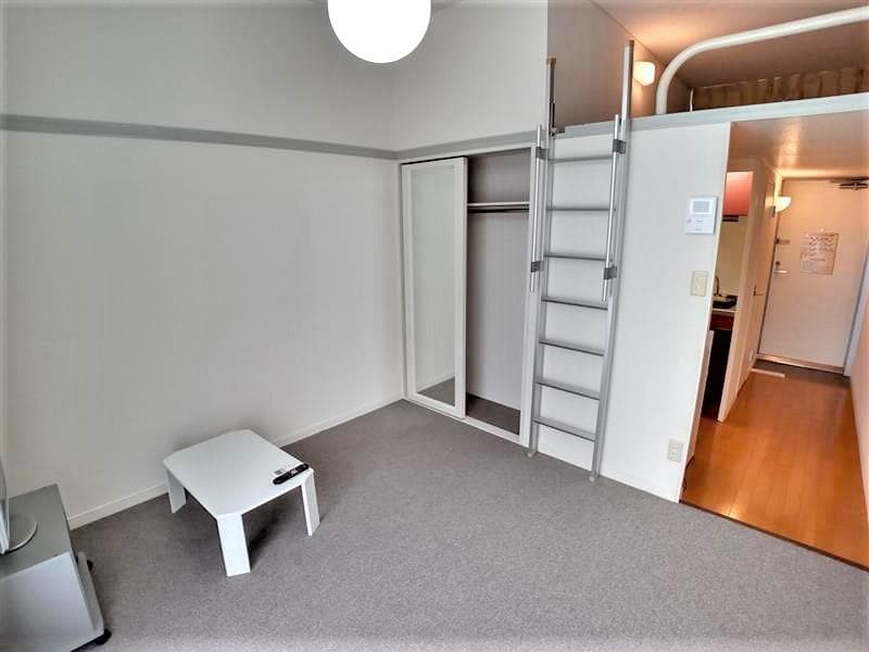 Preview interior of leopalace Hisamatsu