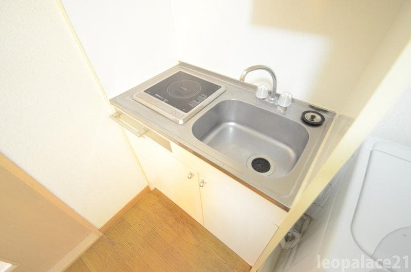 Room image 15