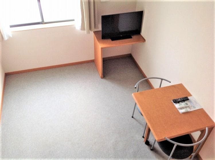 Room image 11