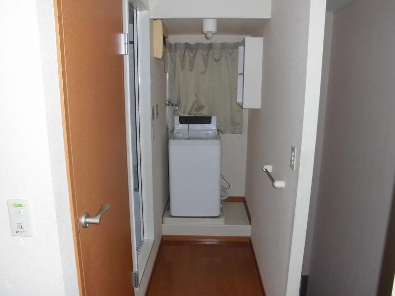Room image 10