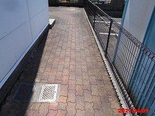 Room image 16