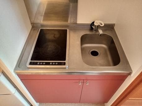 Room image 15