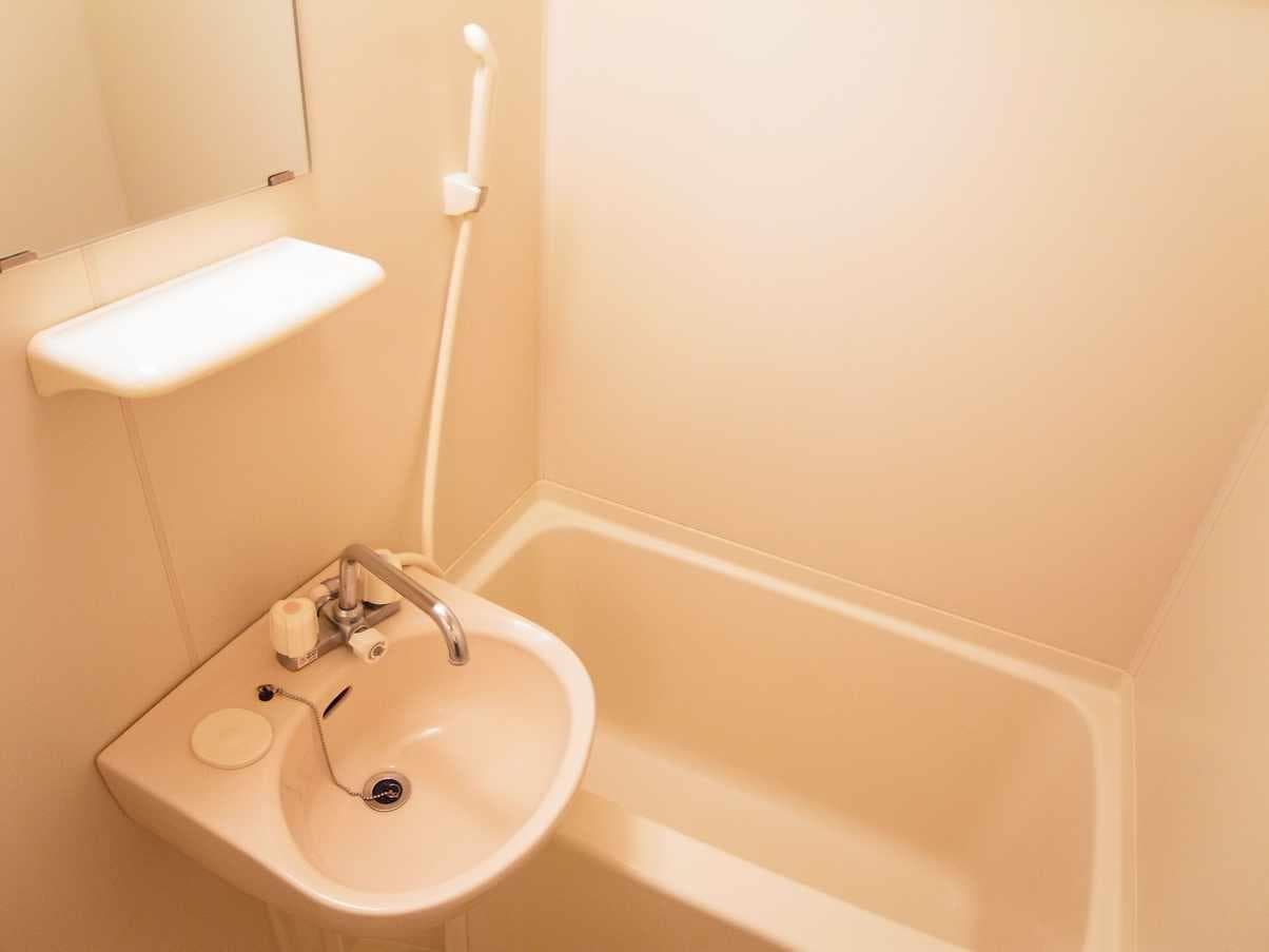 Room image 8