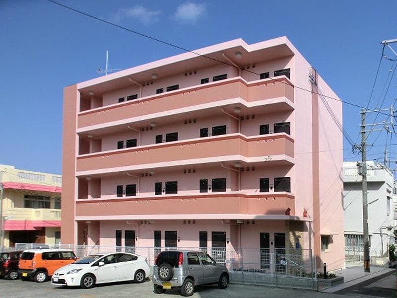 Main exterior of LEONEXT Morishita
