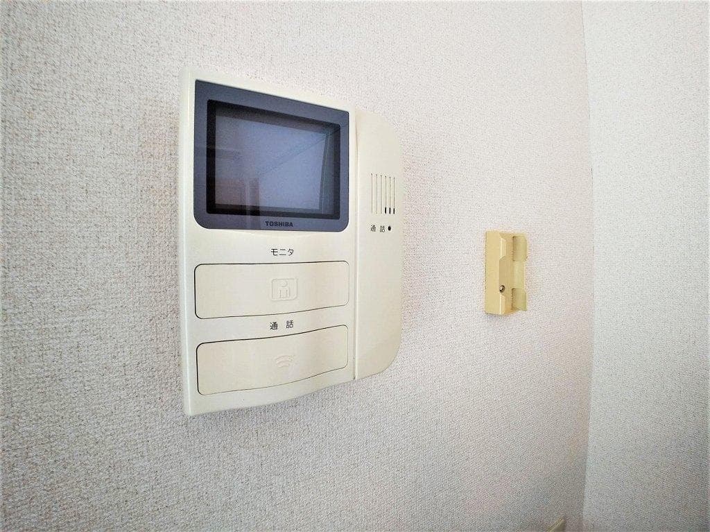 Room image 13