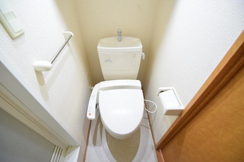 Room image 10