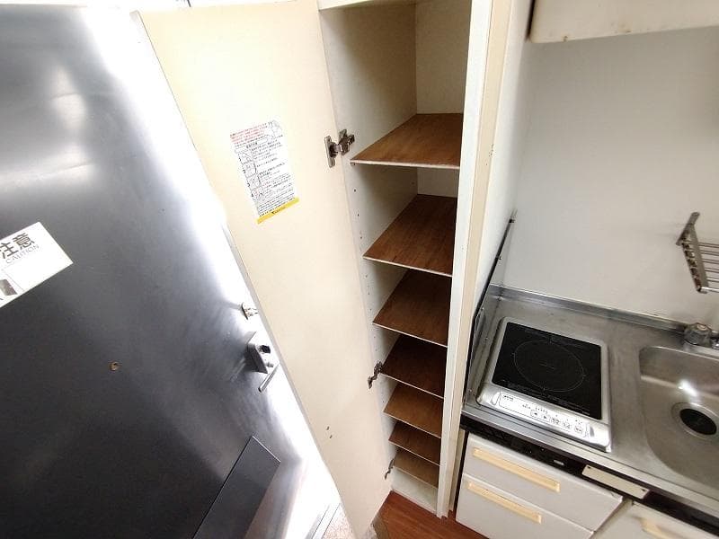 Room image 16