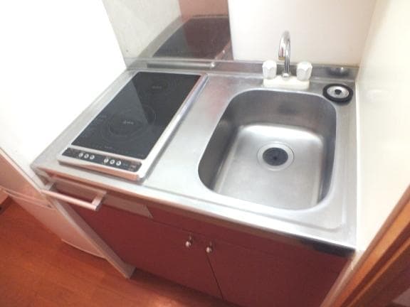 Room image 10