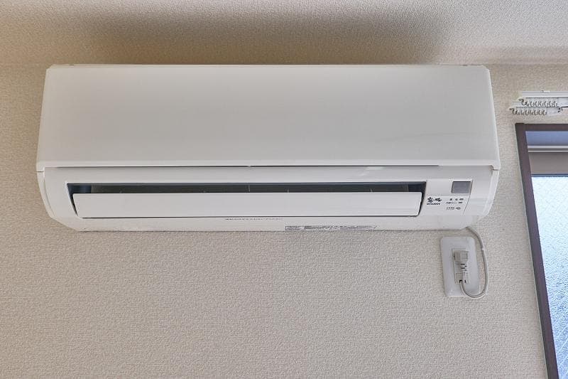 Room image 15