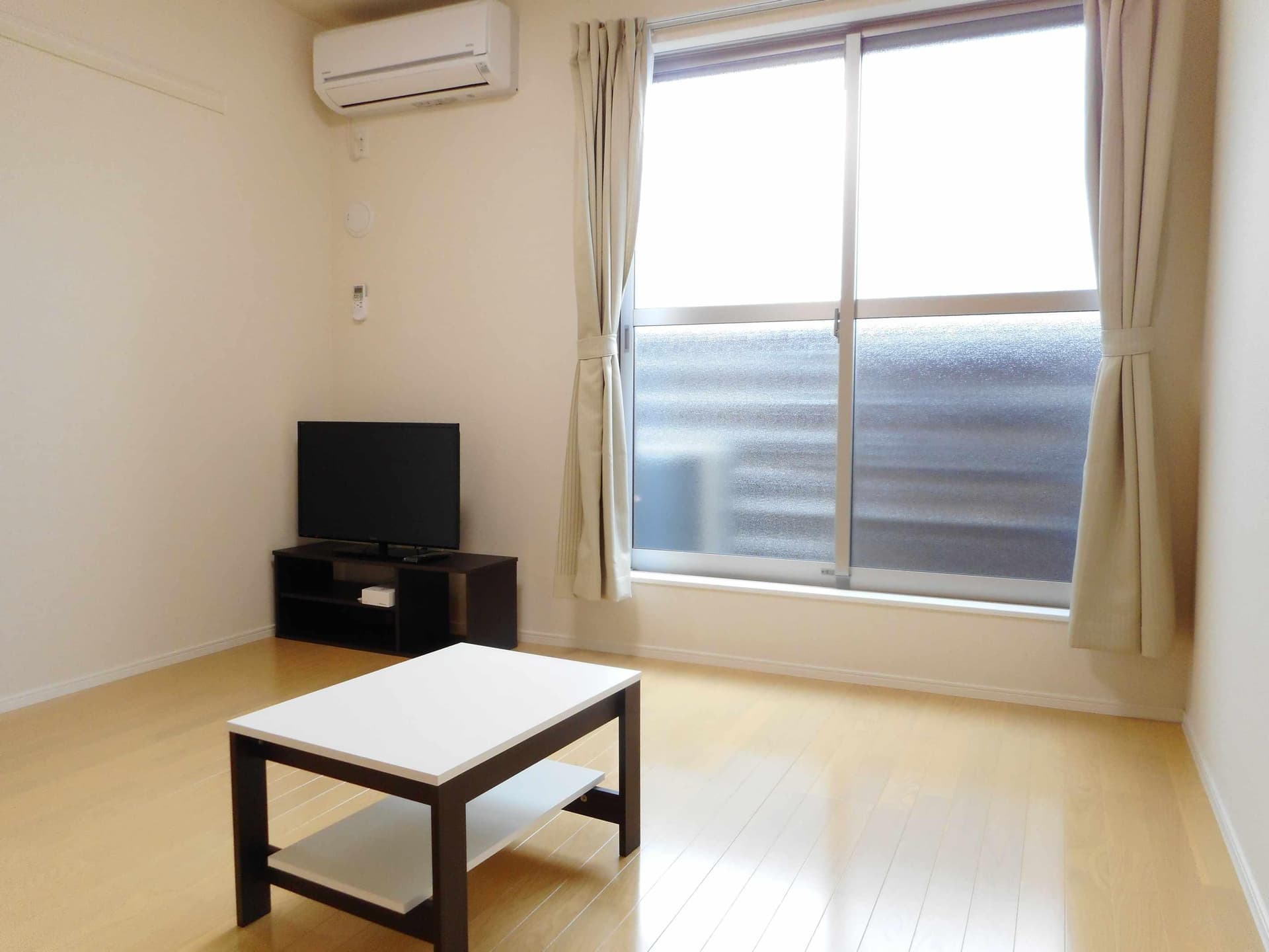 Preview interior of MIRANDA Shukumachi