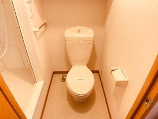 Room image 9