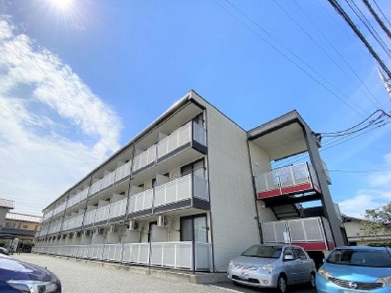 Main exterior of leopalace Grace