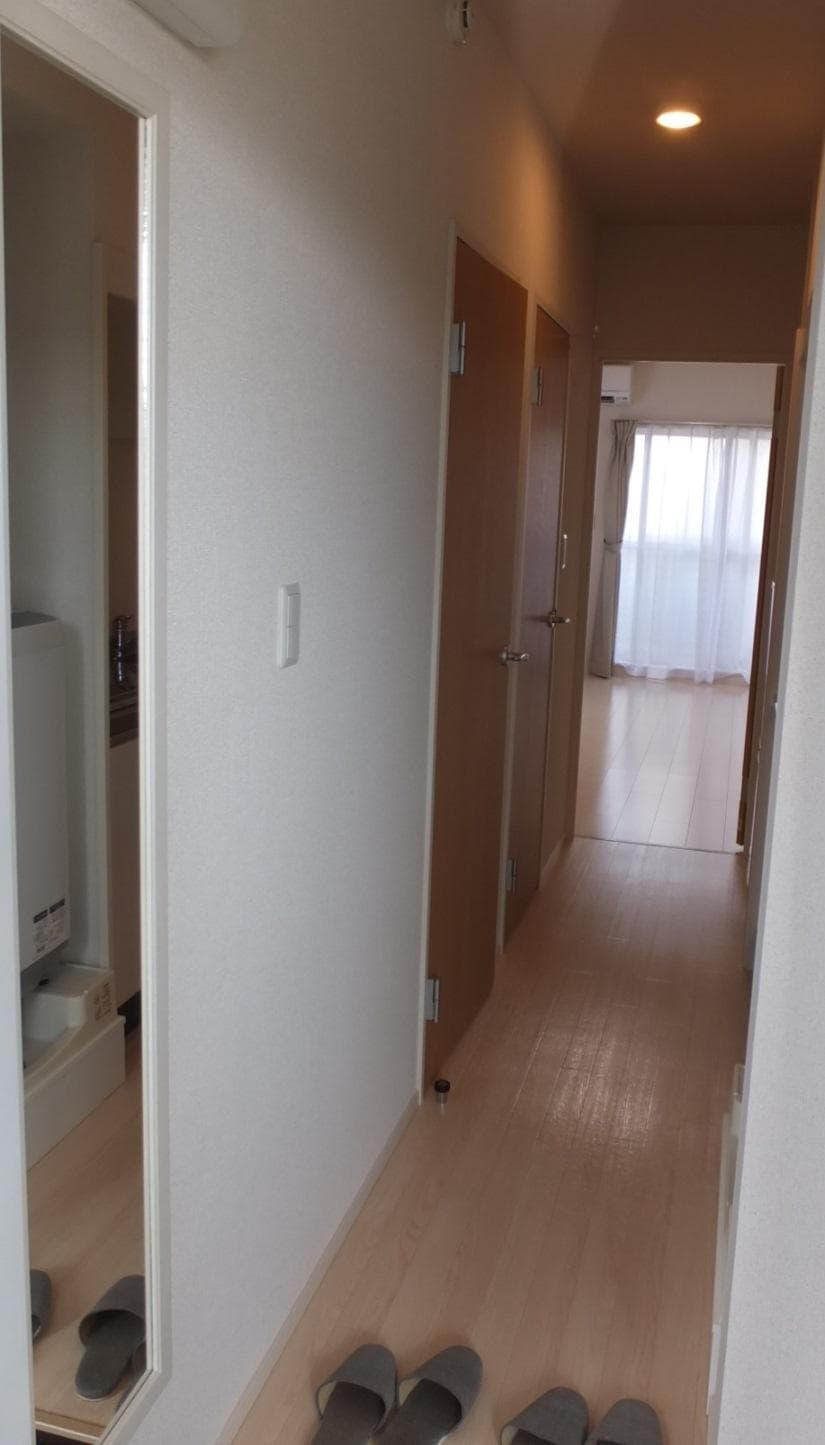 Room image 13