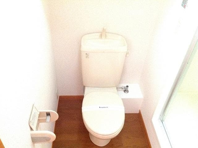 Room image 9