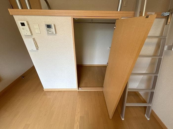 Room image 14