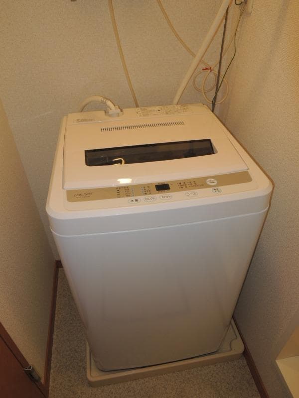 Room image 13