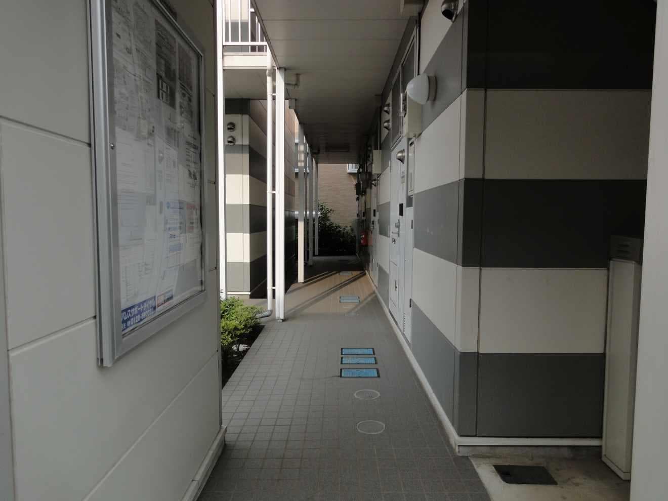 Room image 16