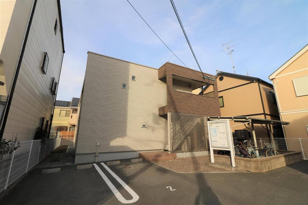 Main exterior of CLEINO Sedi Imazato