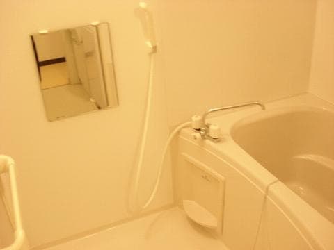Room image 11