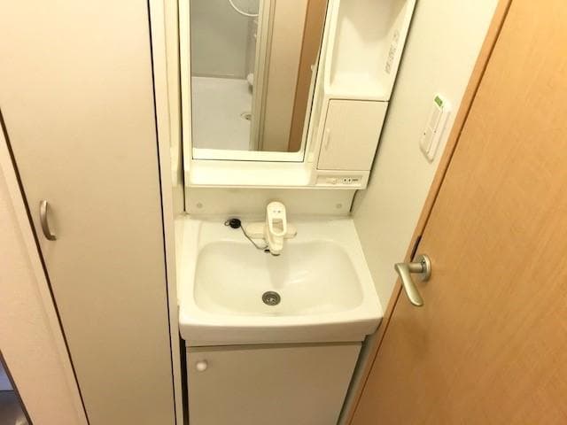 Room image 14