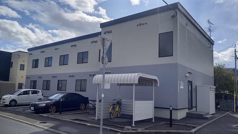 Main exterior of leopalace Sun Akebono