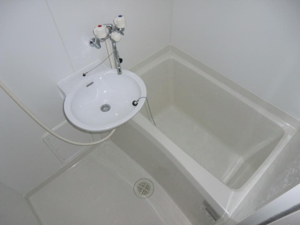 Room image 9