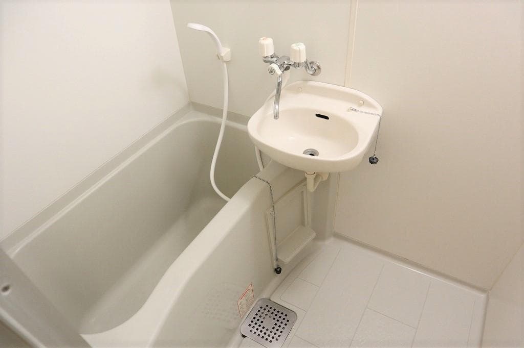 Room image 12