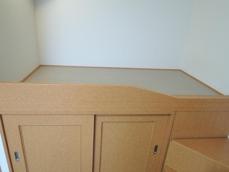 Room image 12