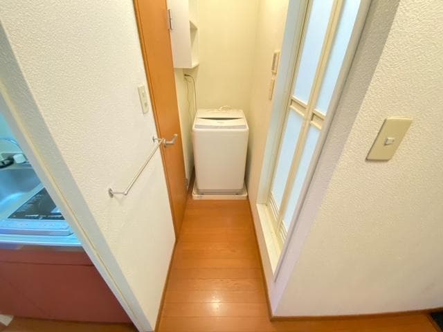 Room image 10