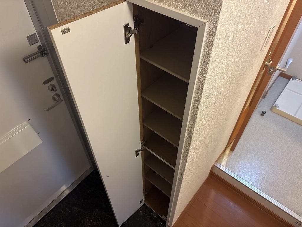 Room image 13